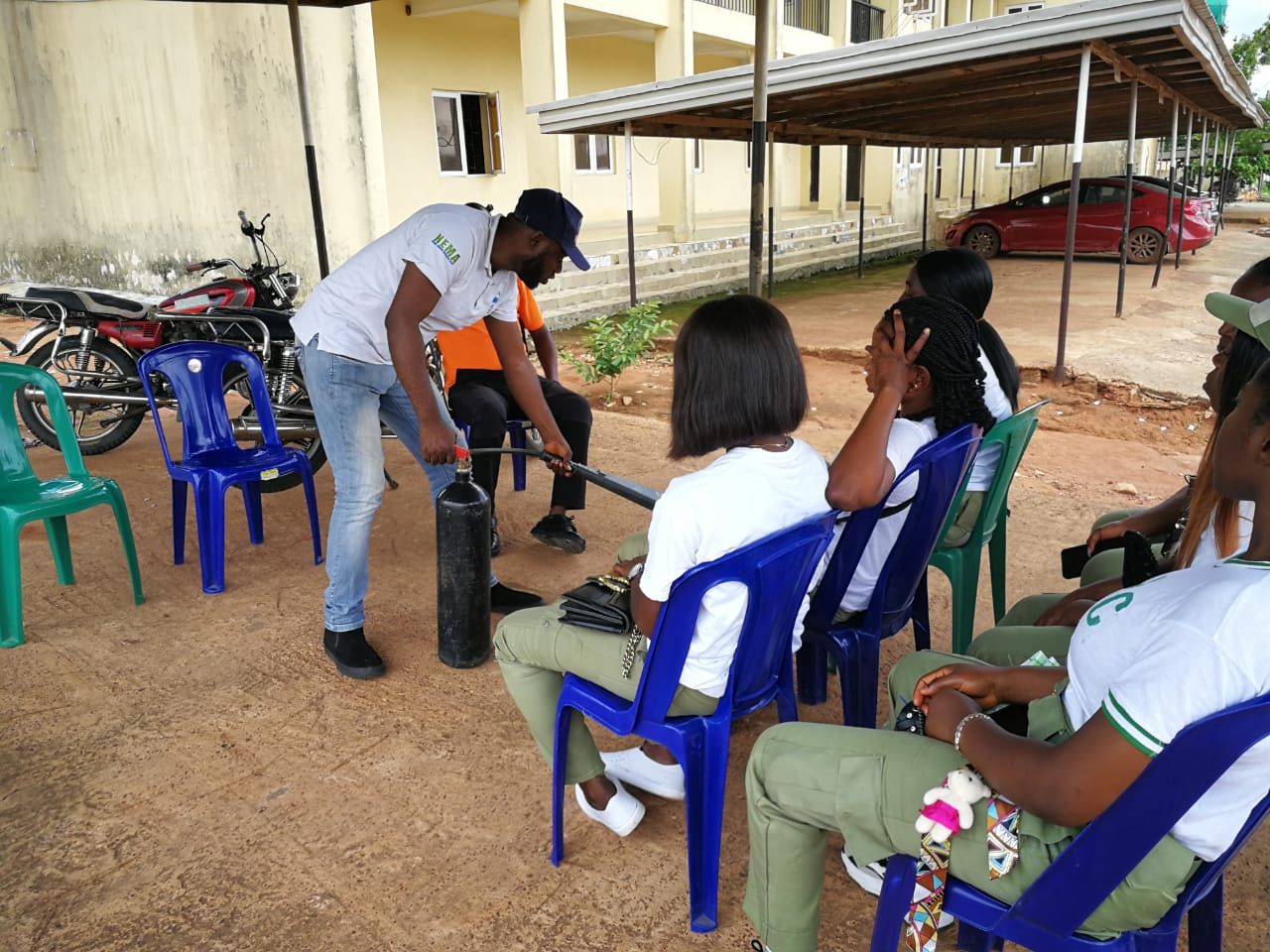 NEMA TRAINS NEMA/NYSC- EMERGENCY MANAGEMENT VOLUNTEERS (EMVs) CDS GROUP ...